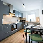 Arbio I Cozy Augsburg-lechhausen شقة فندقية