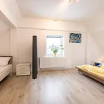 Arbio I Cozy Augsburg-lechhausen شقة فندقية اوغسبورغ